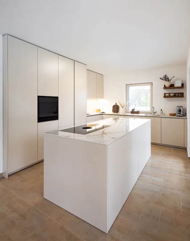 Weiße-Küche_630x800 Weisse